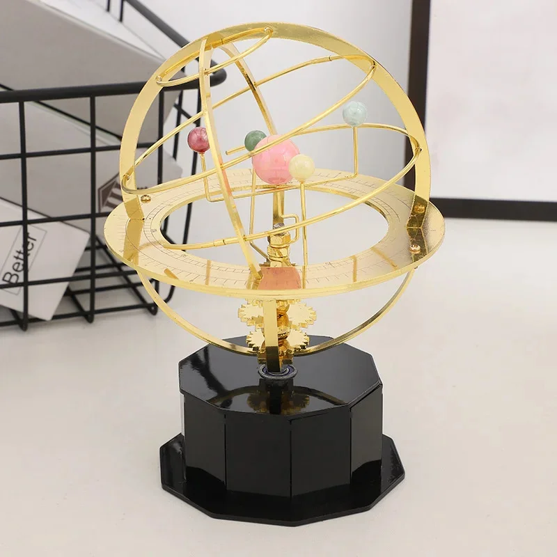 Modello del Sistema Solare in  - Solar System Orrery recensione e prezzo